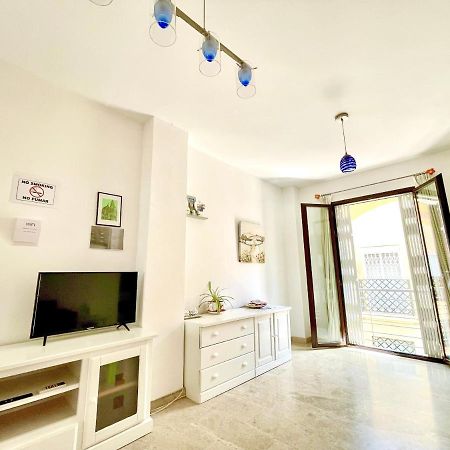 Jazmin Apartamentos Centro Malaga Exterior photo