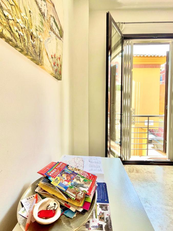 Jazmin Apartamentos Centro Malaga Exterior photo